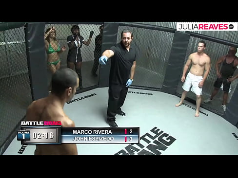 ❤️ Ultimate Fighter akimtosa msichana nambari baada ya pigano ulingoni Pono ya kupendeza ❤